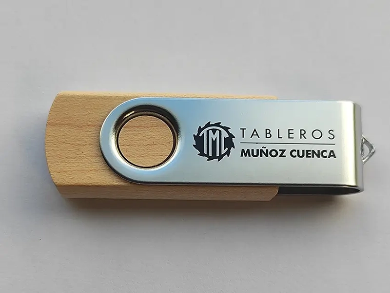 usb eco revolving madera