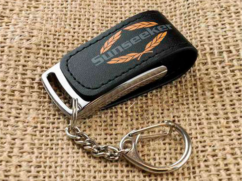 llavero cuero executiv