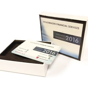 Caja-regalo-carton-blanca-Volkswagen Caja regalo cartón blanca USB tarjeta